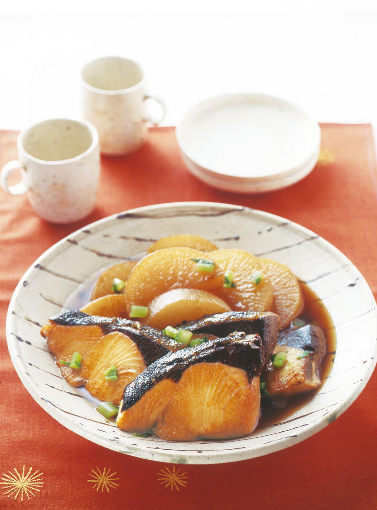 【ぶり大根】の味がしみない人、必見！ 絶対に失敗しない煮汁の配合とは？ レンジでできる時短レシピも紹介（画像3）