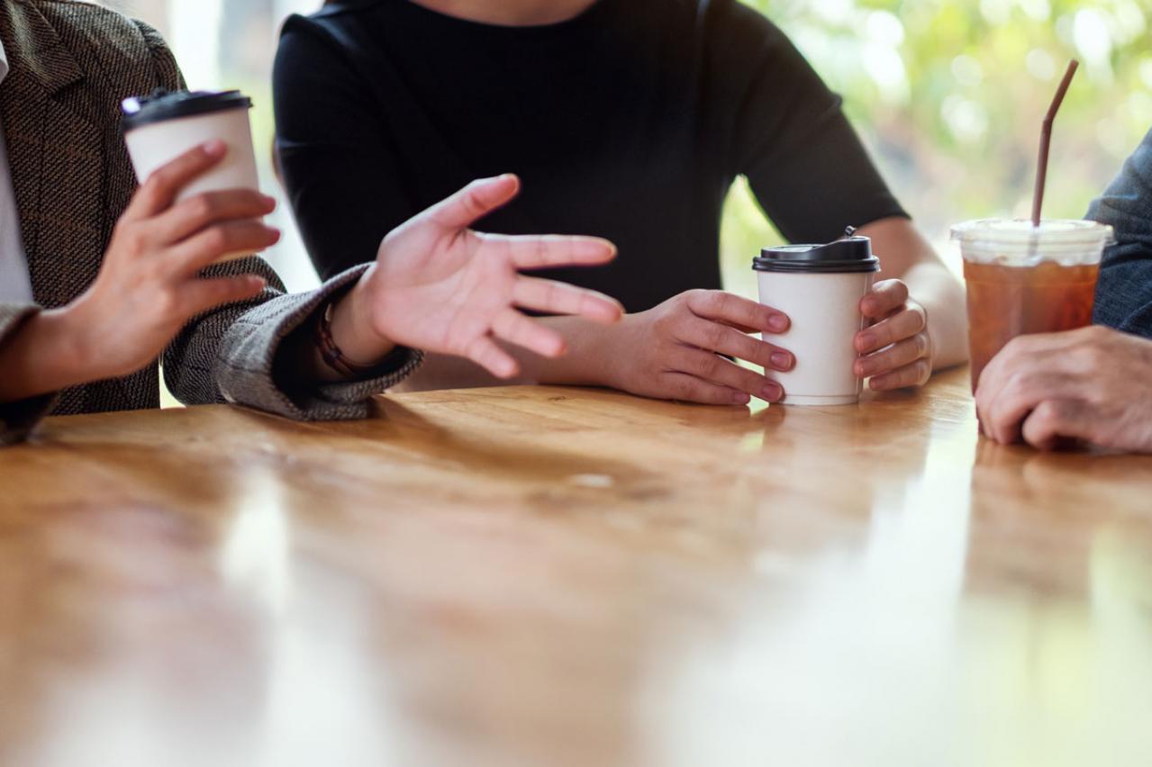 【親の認知症に気づいたら】親の収入より支出が多かった場合はどうしたらいい？