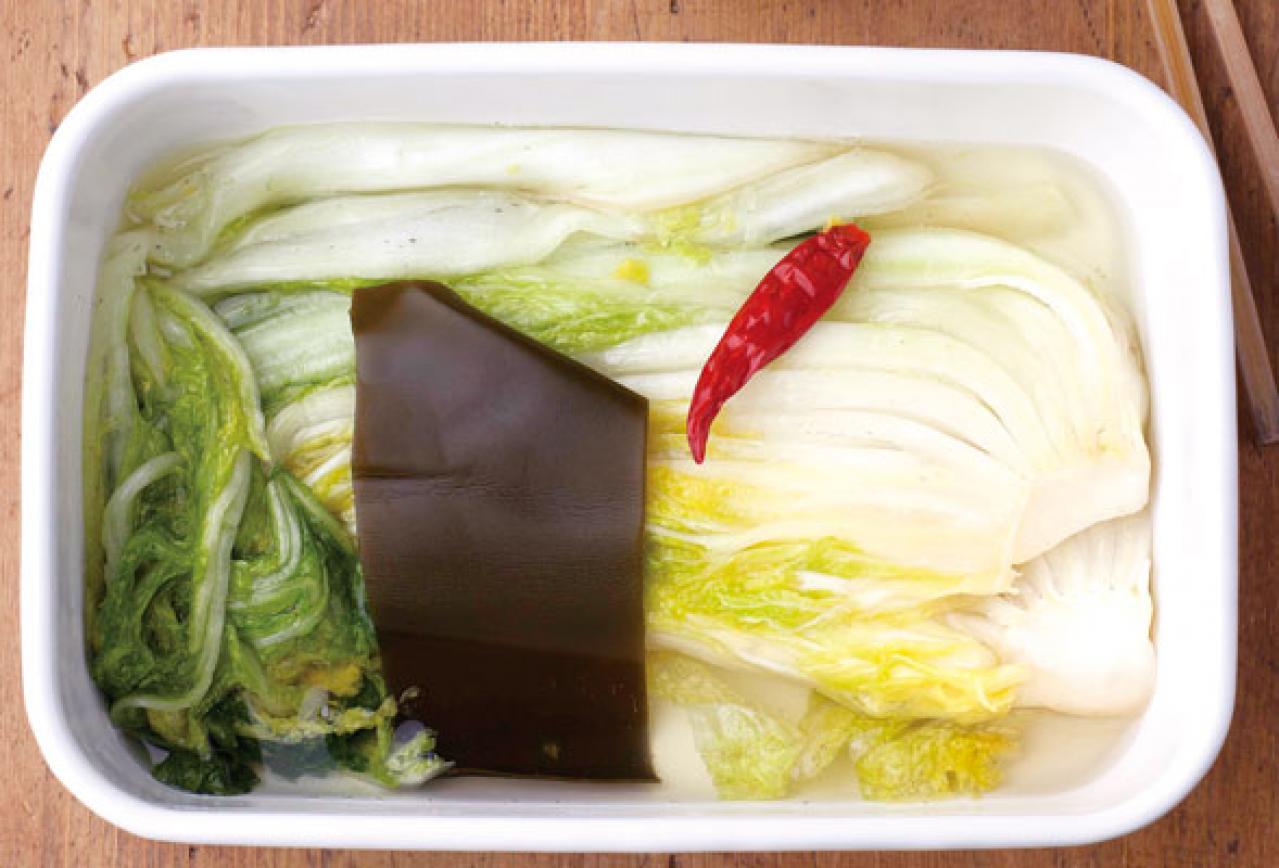 【白菜】の保存方法。「1/4個をそのまま冷蔵庫に入れる」のが間違いなワケ（画像5）