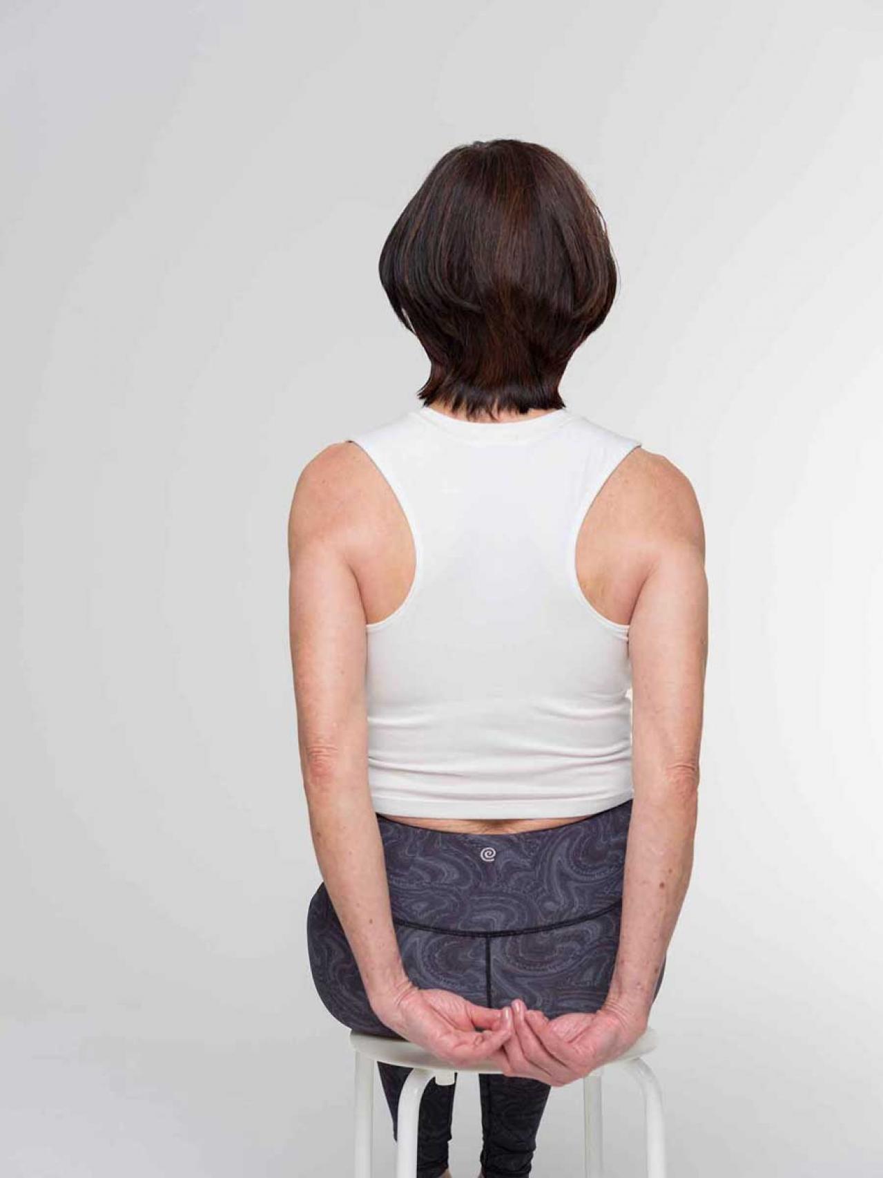 驚異の70代！谷 玉惠さんの「お尻アップ体操」が魅力的。腰痛・肩こりの予防に！（画像9）