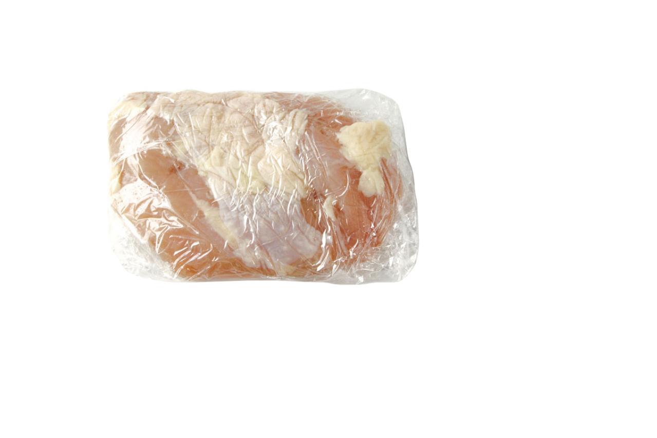 【鶏肉】の保存方法。トレーのまま冷蔵庫に入れてない？ 鮮度を保つコツは 