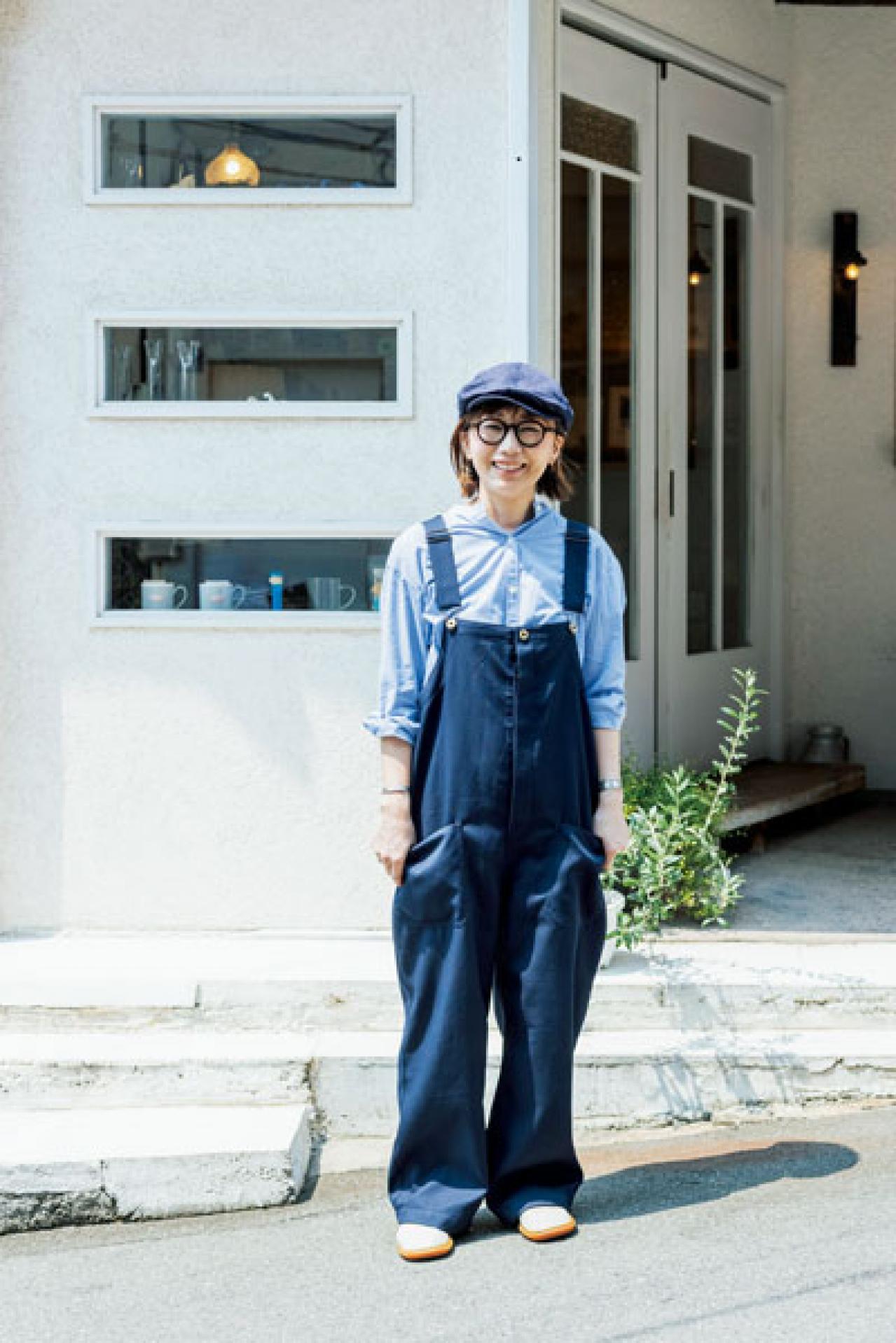 めがね選びの達人に聞く、どんな色みの服とも相性のいいめがねとは？　マチュア世代めがねスタイル第2回（画像6）