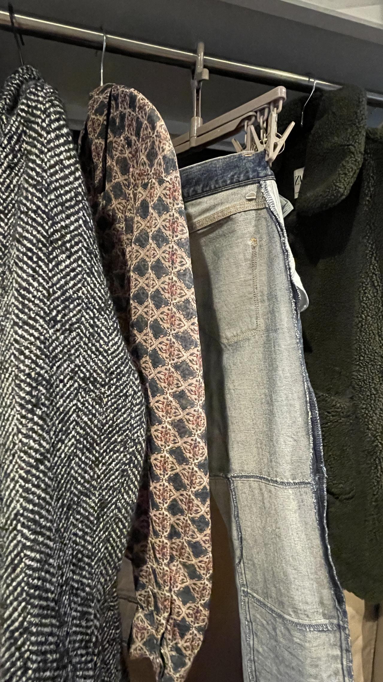 ジーンズが速乾！【スリコ】のハンガーは乾燥機でクシャクシャになるものがきれいに乾く（画像6）