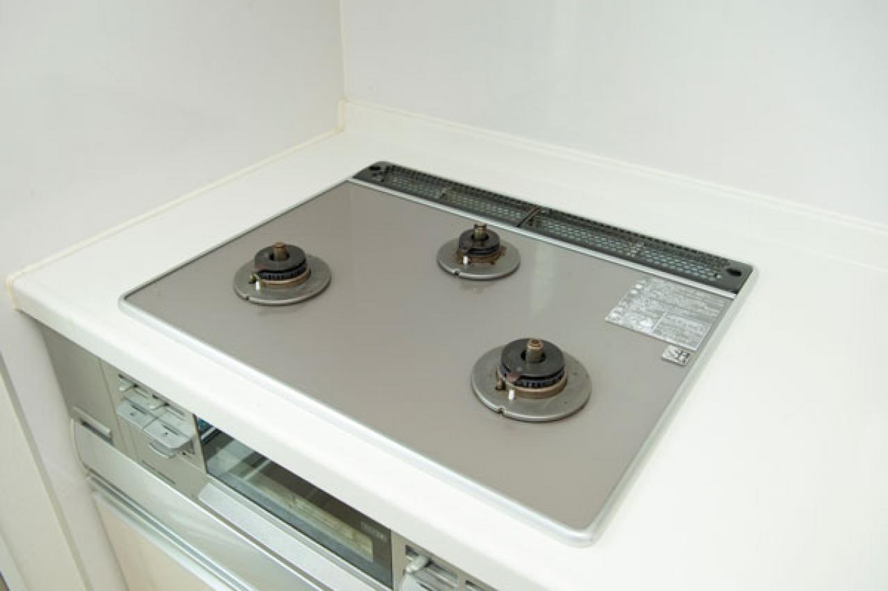 【コンロまわり】の掃除で活躍する特殊な「ぞうきん」とは？100円ショップでも見つかる！（画像8）