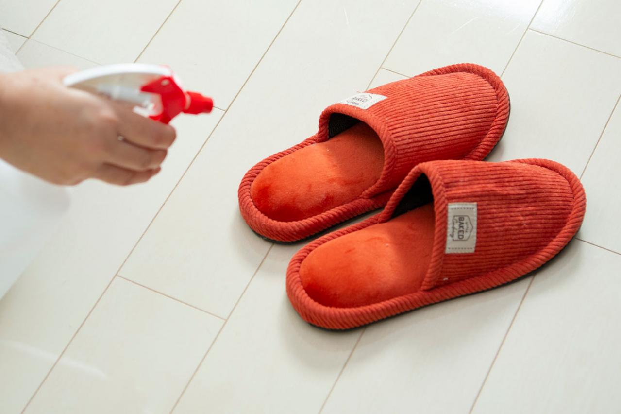 汗や手あかが気になる【ドアノブ・スリッパ】汚れ落としと除菌を兼ねたナチュラル掃除術とは？（画像4）