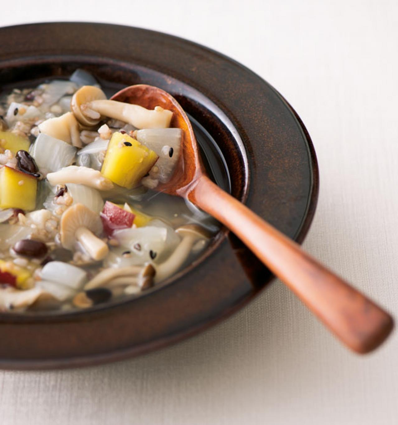 【脂肪燃焼ダイエットスープ】美腸＆美肌がかなう！ 雑穀や豆をプラスした「デトックスバージョン」（画像2）