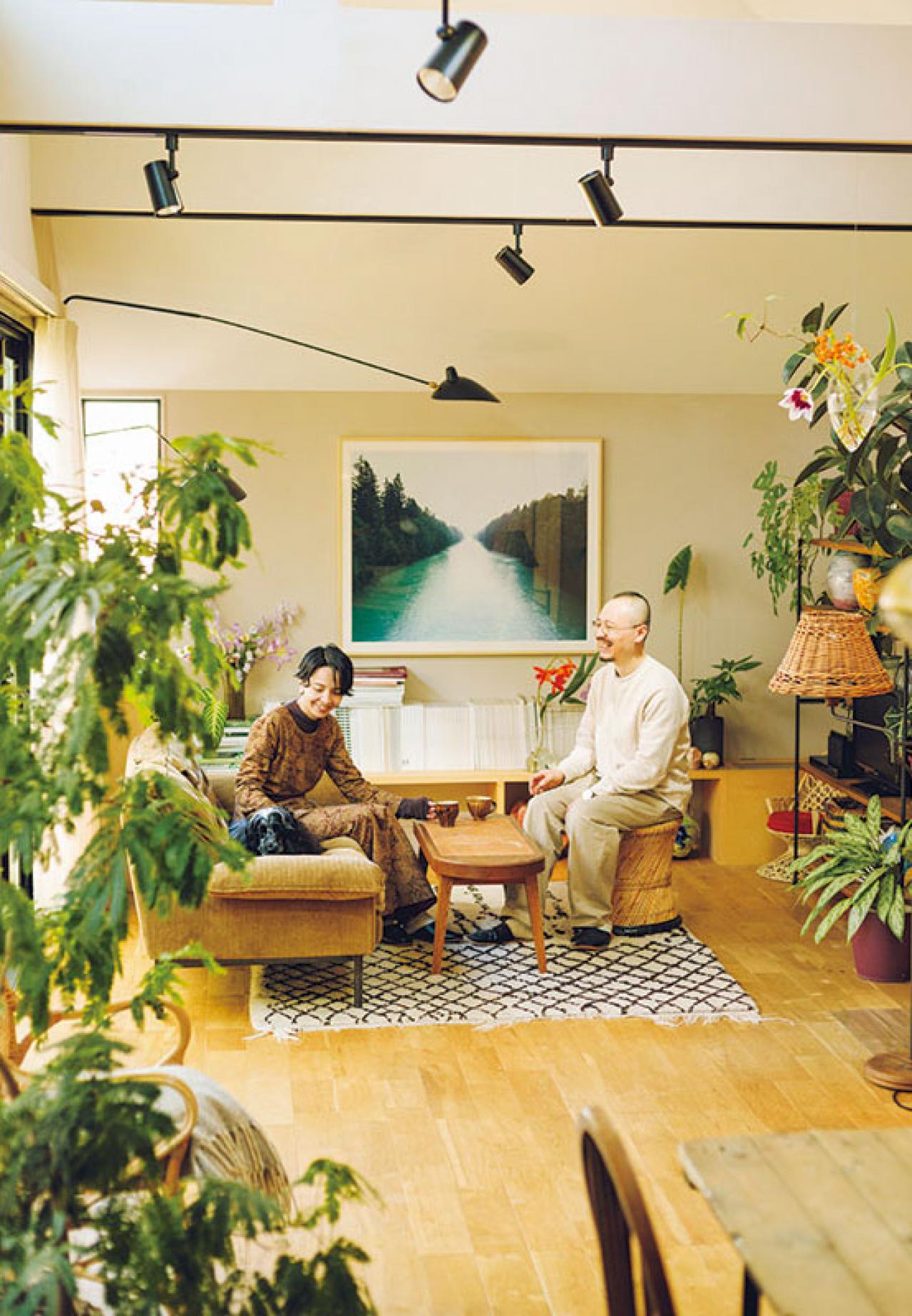 中目黒のフラワーショップ farver オーナーの自宅。「ジグザグに植物を配置する」と、こんなにすてき！（画像7）