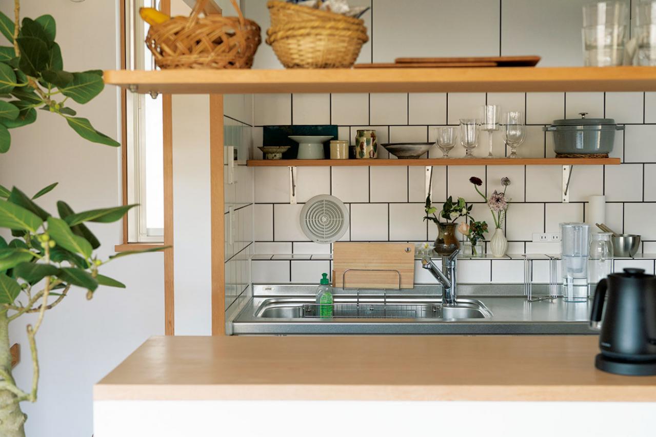 話題のアトリエ「北中植物商店」オーナー夫妻の自宅。暮らしに寄り添う花の飾り方（画像22）