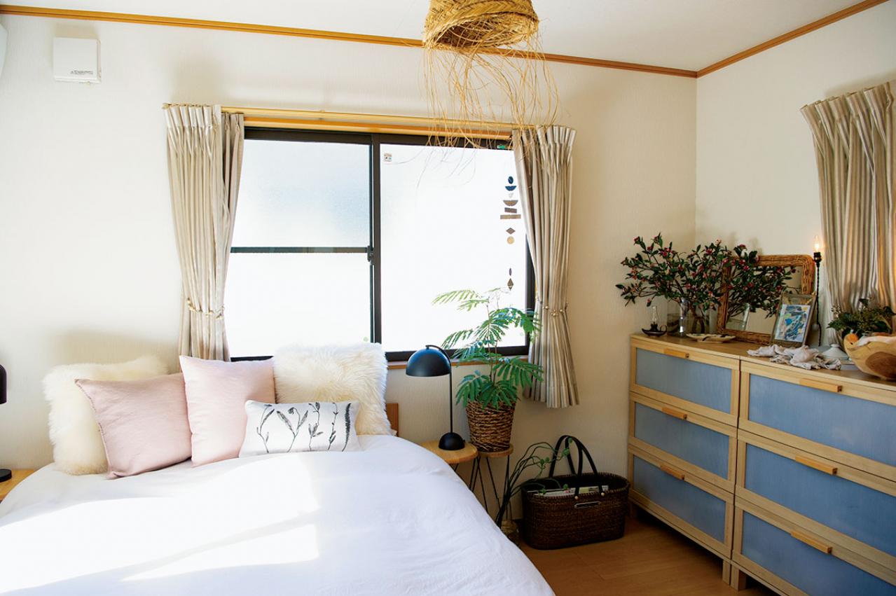 グリーンを家じゅうにバランスよく置く【実例】切り花を枯れる間際まで楽しむコツは？人気インスタグラマーの自宅拝見（画像12）