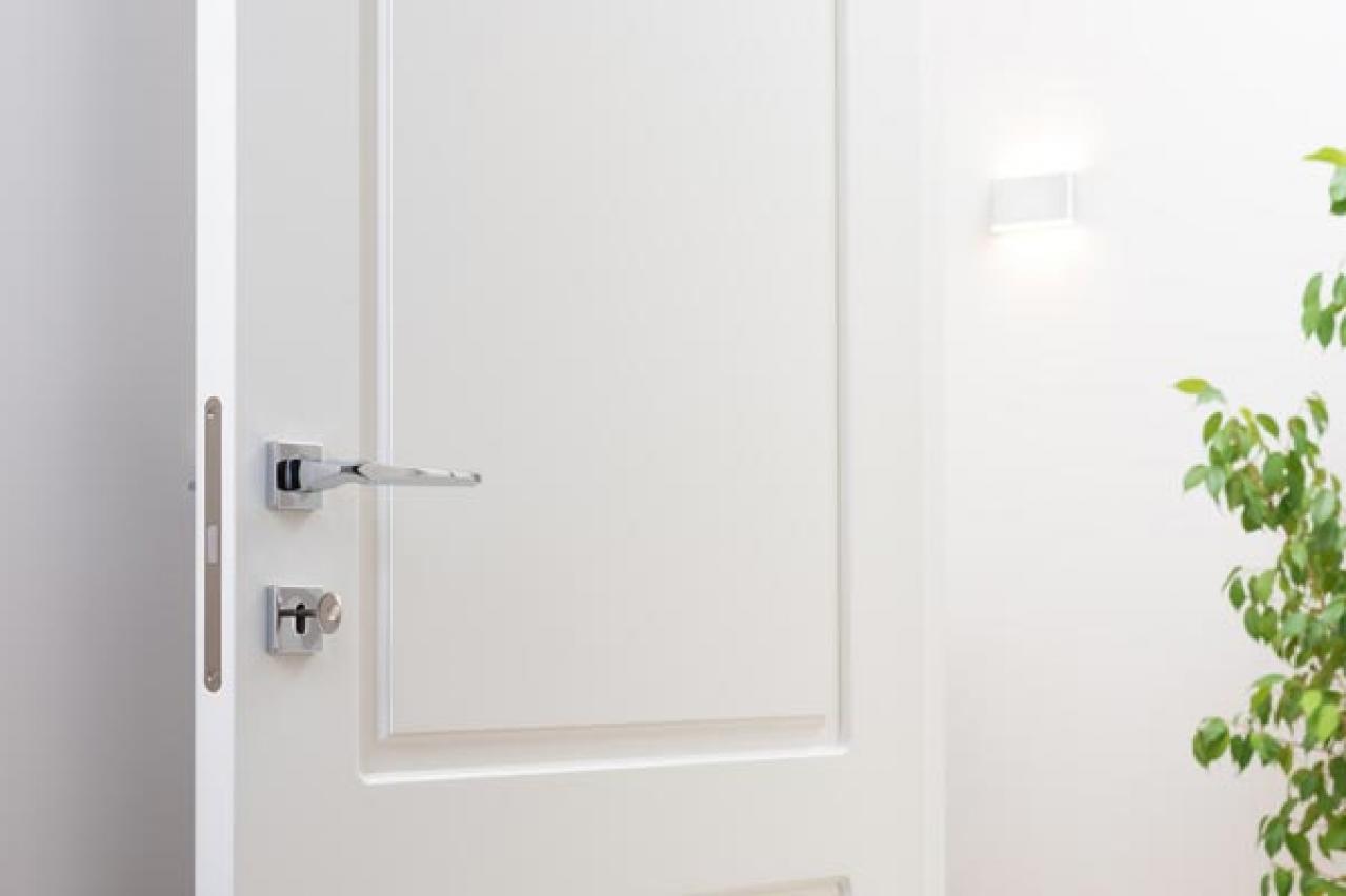 【頻尿・尿漏れ】に効くペットボトル体操。お尻をキュッと締めるコツは？（画像2）