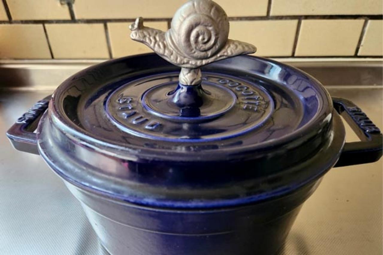 実家に戻り、ひとり暮らし。少しずつ心地よい空間へ片づけ中。料理本編集者  62歳の園田マリエさんの暮らし（画像5）