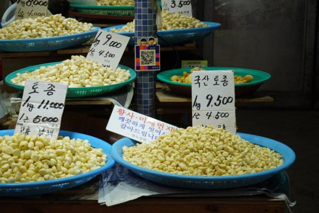 ソウルで最大の市場・京東市場内にできたスターバックスは、古い映画館を改装した新名所！【2023年連載1位記事】（画像12）