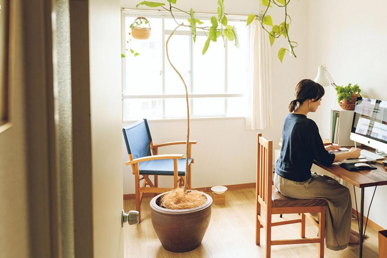 「私らしく働く」とは？　イラストレーター柿崎こうこさんが心がけているスキルアップと自己投資