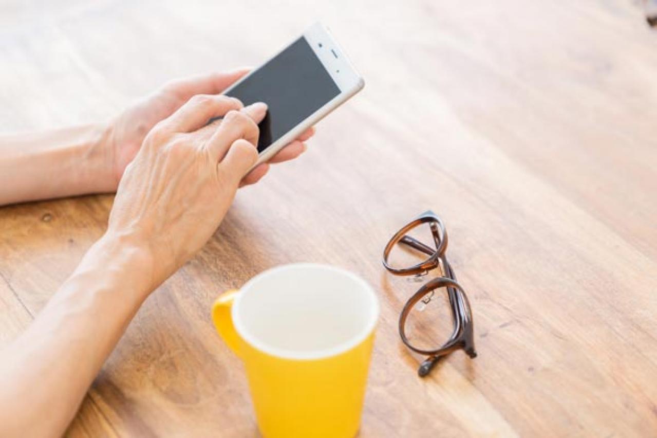 老眼鏡を買う前にチェック！　老眼鏡用レンズの種類と選び方。見え方別に解説（画像2）