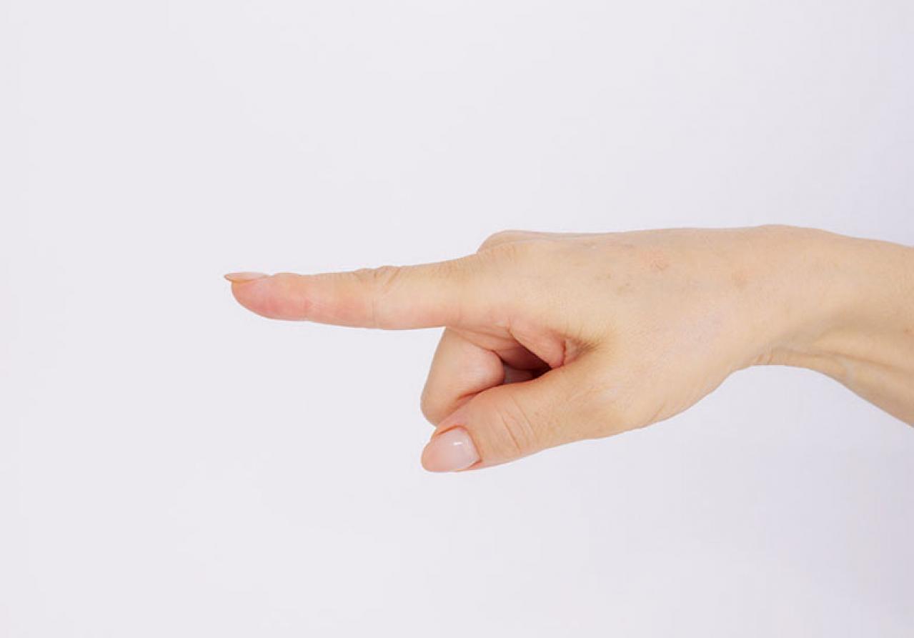 たるみとほうれい線を解消する、小鼻のわきのほぐし方。自分の手で整えるからいい、筋膜リフト美顔セルフケア（画像3）