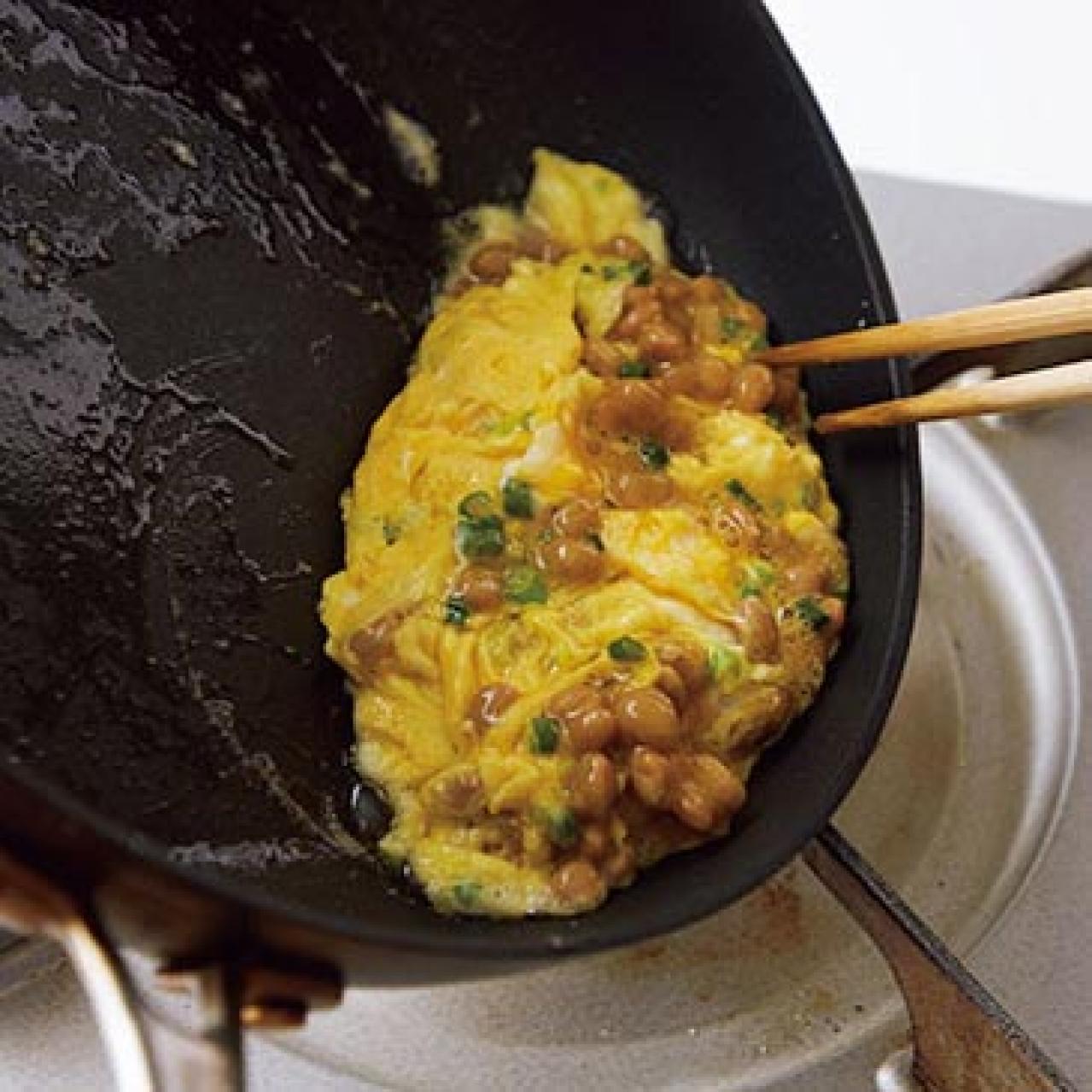 あっという間に完成！【納豆】が主役のヘルシーおかず2選「オムレツ」「アボカド納豆やっこ」（画像3）