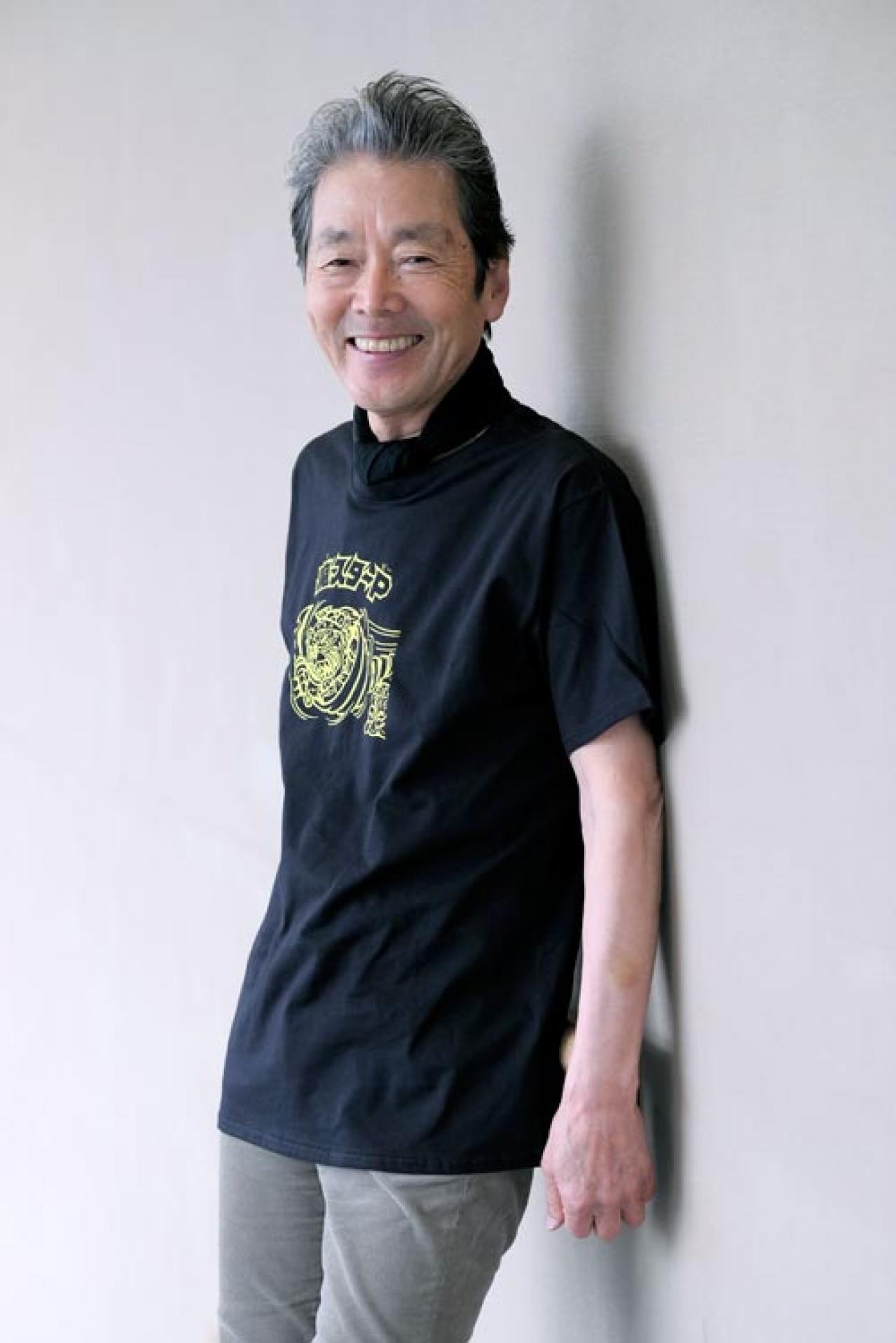 「ほぼタイガース」再会を果たす。瞳みのるさんは鍋奉行。「沢田も鍋奉行。肉を焼くときもうるさく指示してきます」（画像2）