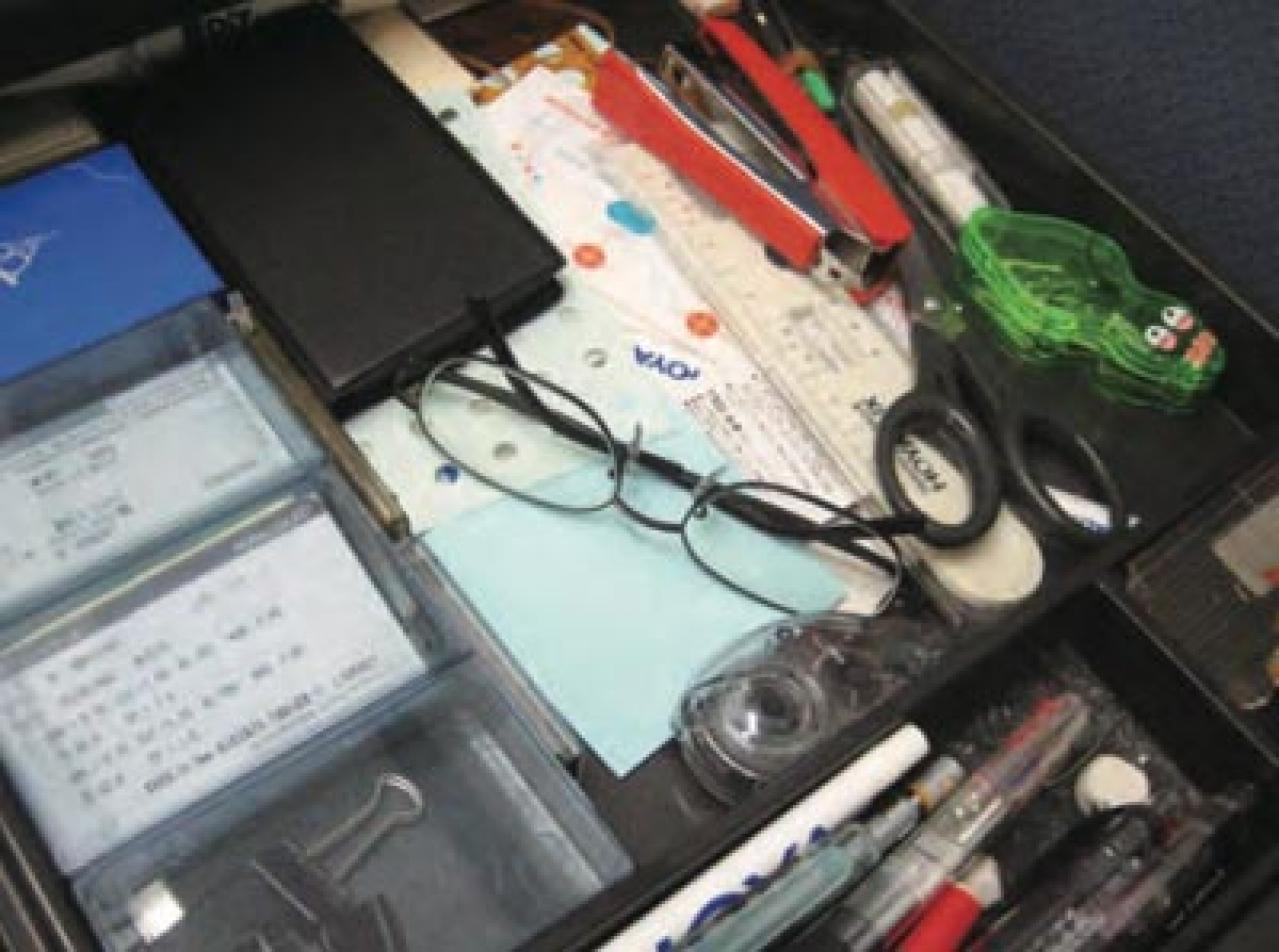 知らず知らずのうちに老眼鏡を傷つけていない？ 9つのNG行動とは（画像5）