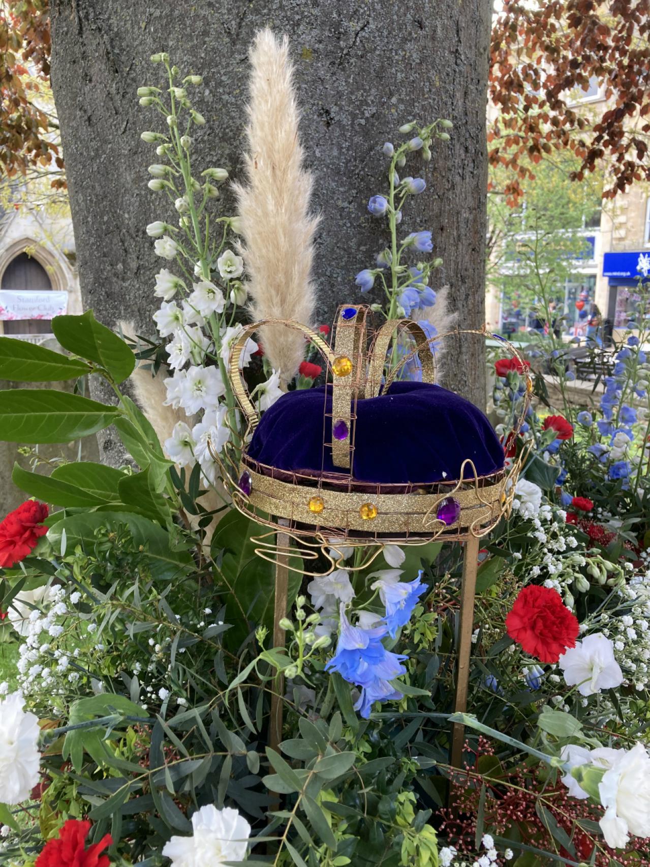 【英国流ガーデニング】イギリスの街中が花であふれたチャールズ国王の戴冠式（画像3）