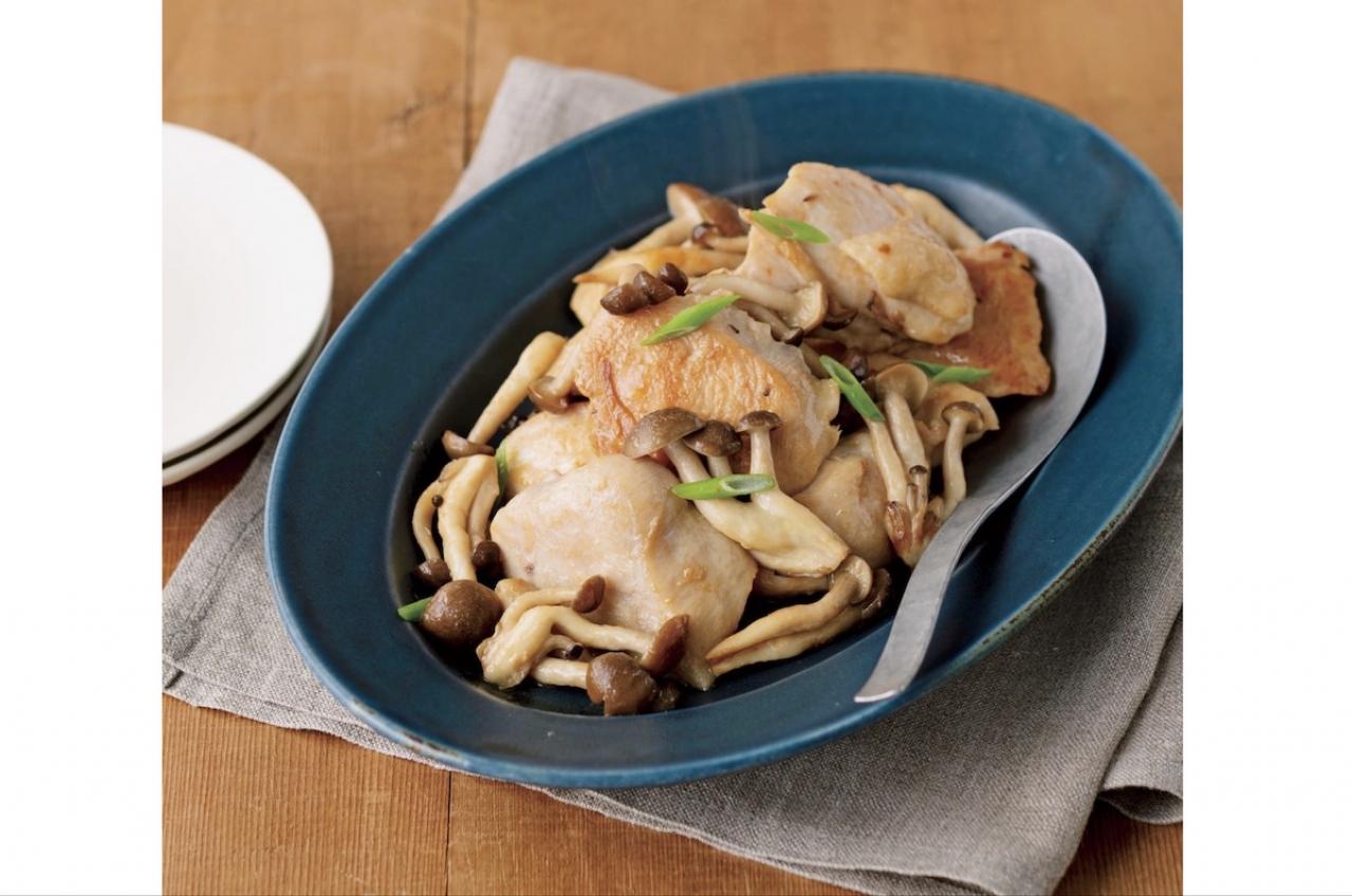 【鶏胸肉】が驚くほどしっとり、ジューシーに！｜小田真規子さんの「塩と油で下味冷凍」