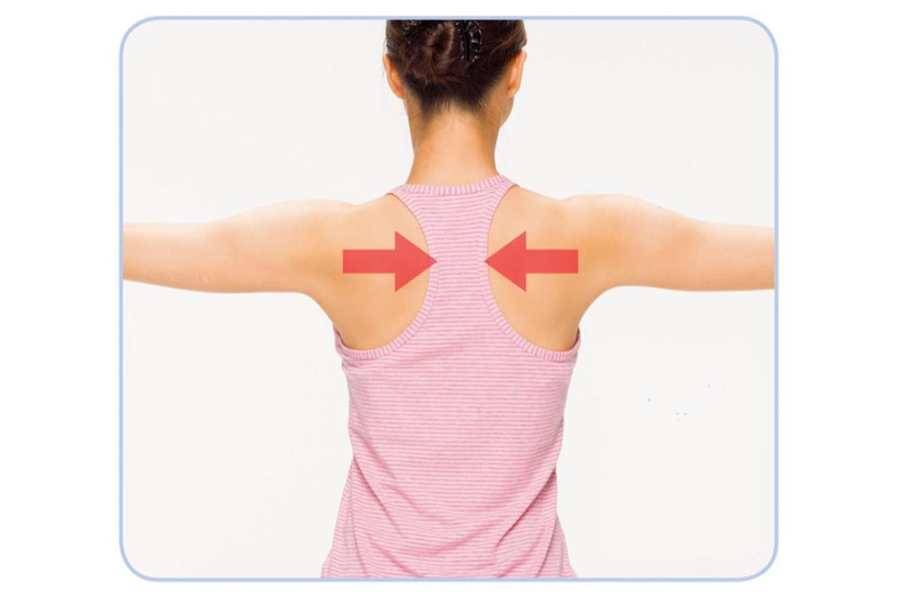 肩こり・首こり・ねこ背を改善！肩甲骨を動かす【ゆるスクワット】