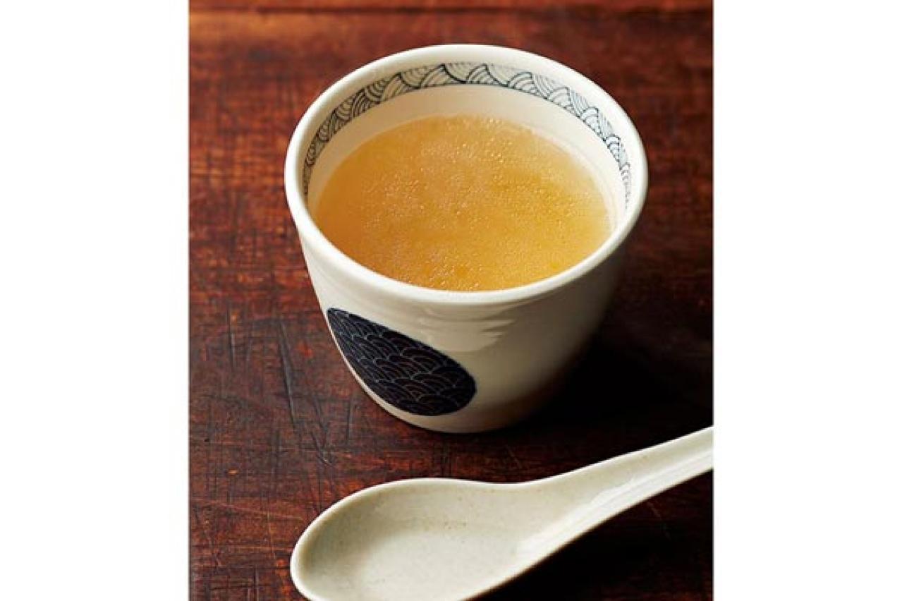 料理レシピ本大賞<料理部門>にて入賞！笠原将弘さんの「鶏むねのひき肉」絶品スープとそぼろ（画像2）