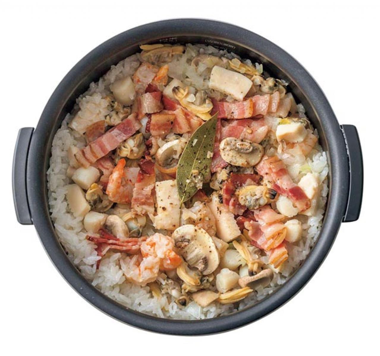 【炊飯器】で失敗しない、炊き込みシーフードピラフ。シーフードミックスを使って簡単！（画像3）