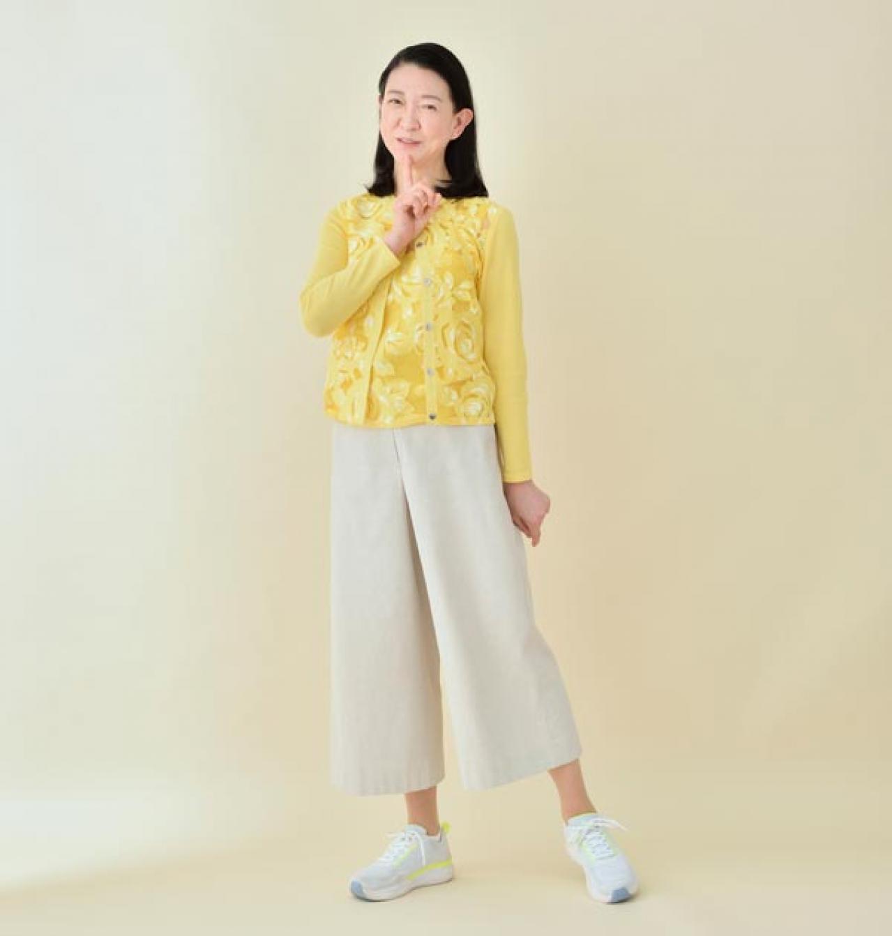 紺野美佐子さんが美声をキープするコツ。「毎日、歌ったり早口言葉で声帯の筋トレをしています」（画像5）