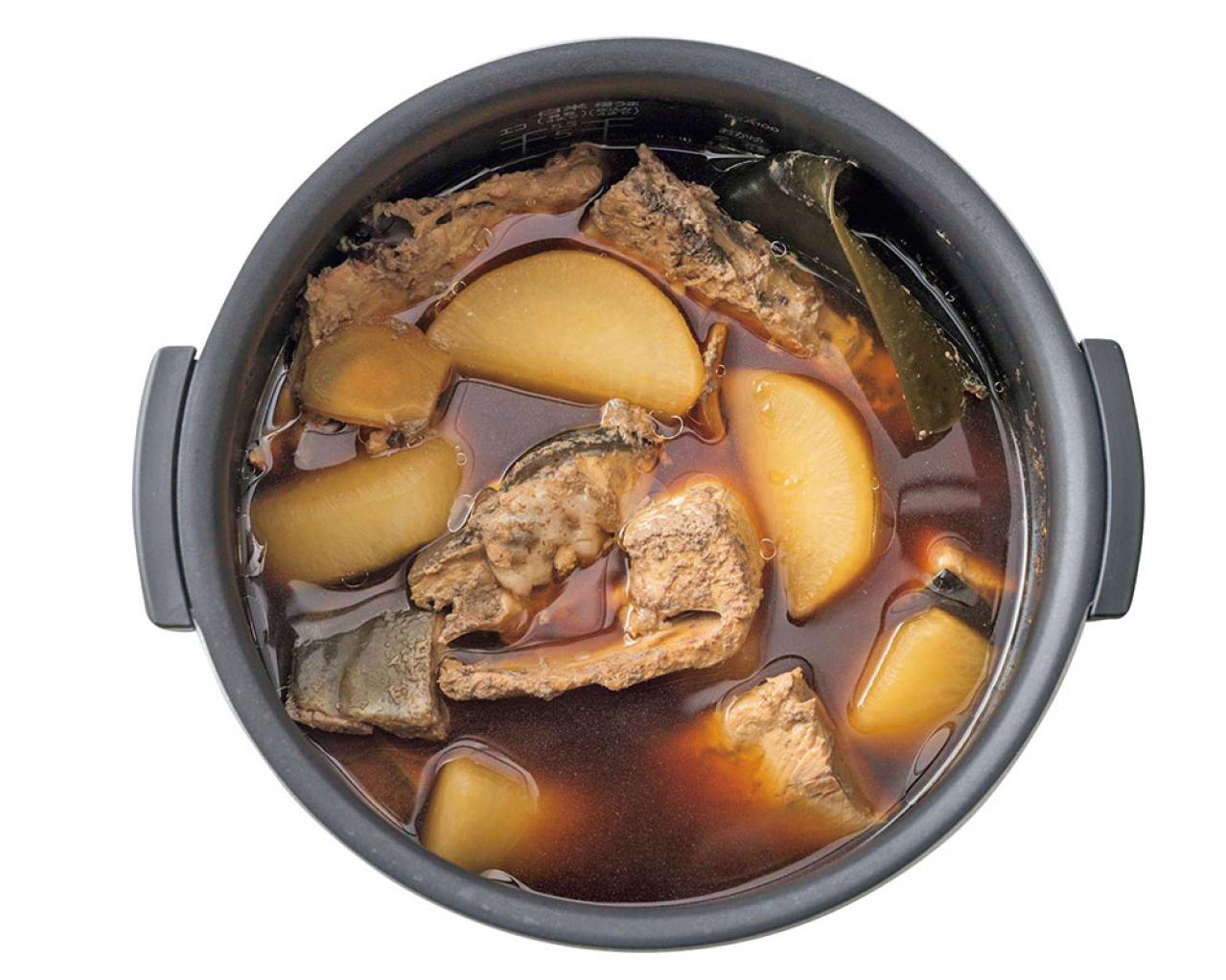 炊飯器で作る「味しみぶり大根」 ピッと押すだけで簡単！（画像3）