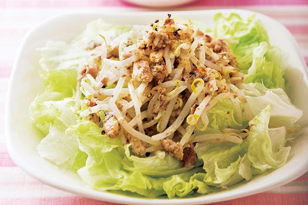 【節約＆糖質オフレシピ】もやしのボリューム副菜2選「レタスのもやしソースかけ」「蒸し鶏のナムル風」（画像2）