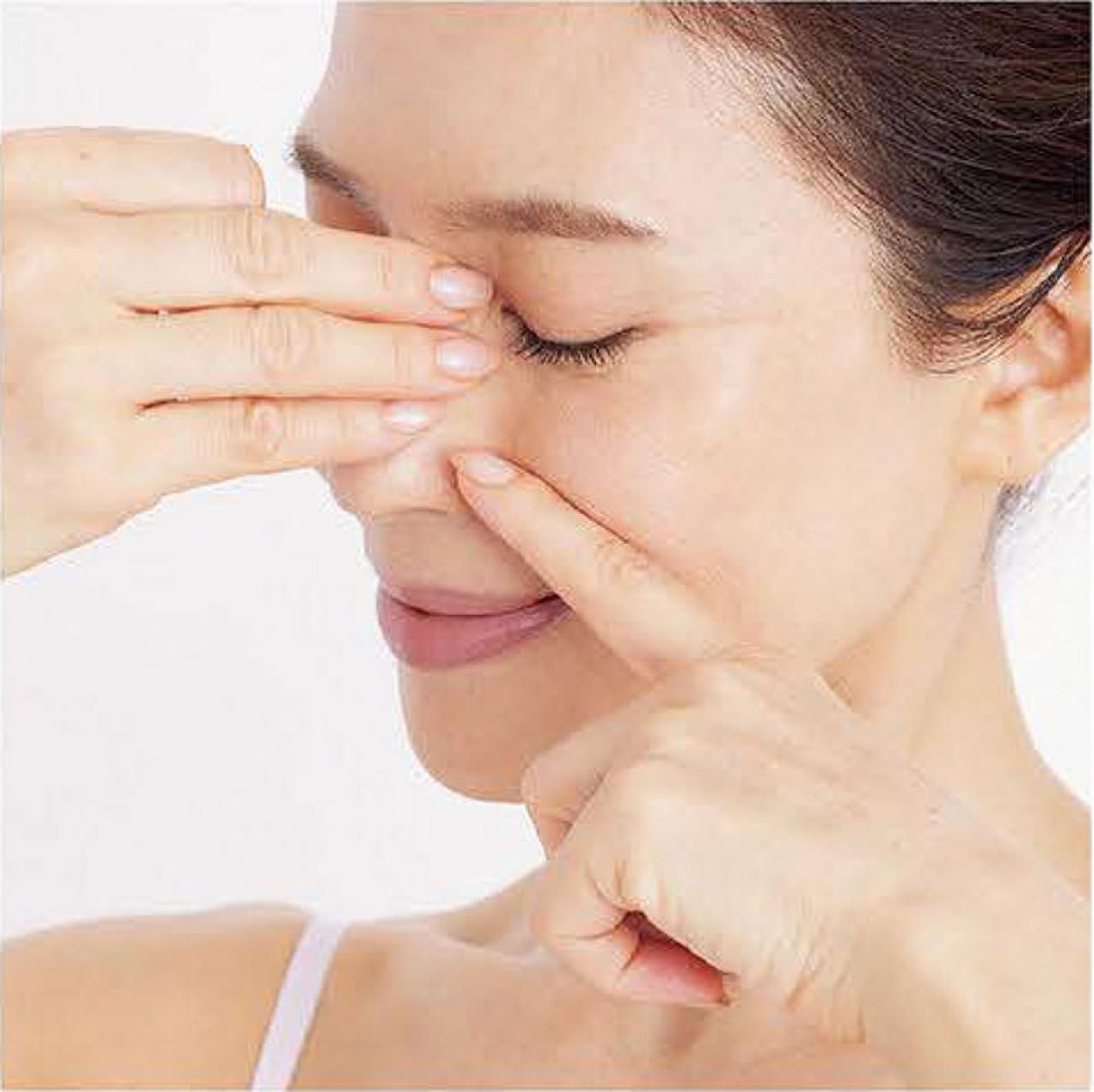 長いマスク生活で深くなった【ほうれい線がすっきり】筋膜リフトケア。筋膜をピンと張る！（画像3）