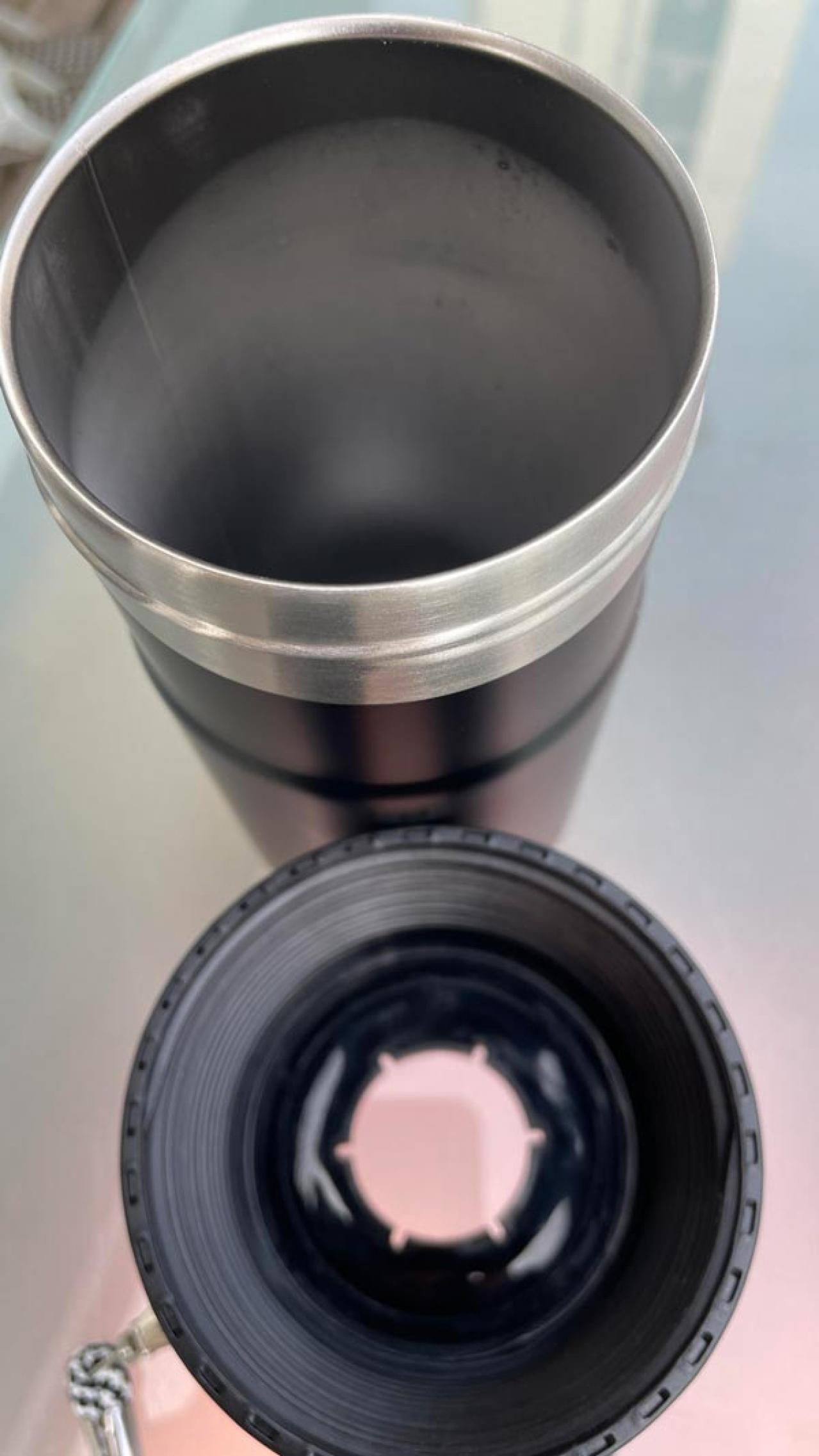 【スリコ】「ペットボトルクーラー」を使ってみた。保冷効果の実力は？ （画像3）