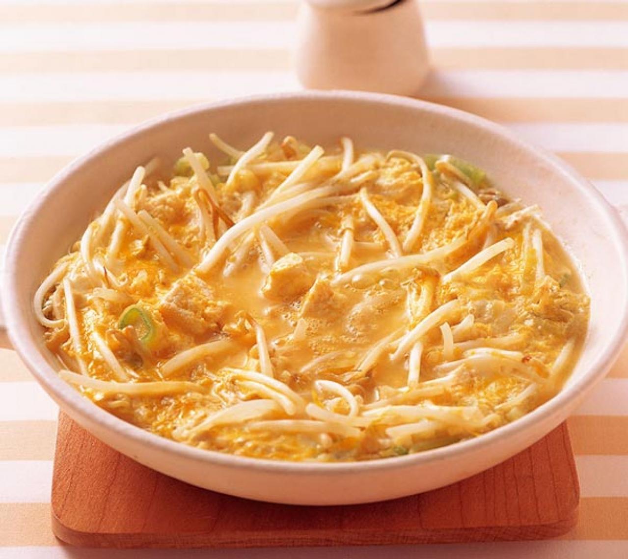 【節約＆糖質オフレシピ】食べ過ぎた翌日におすすめ！ もやしの低カロリーおかず2選「ミネストローネ」「柳川風」（画像3）