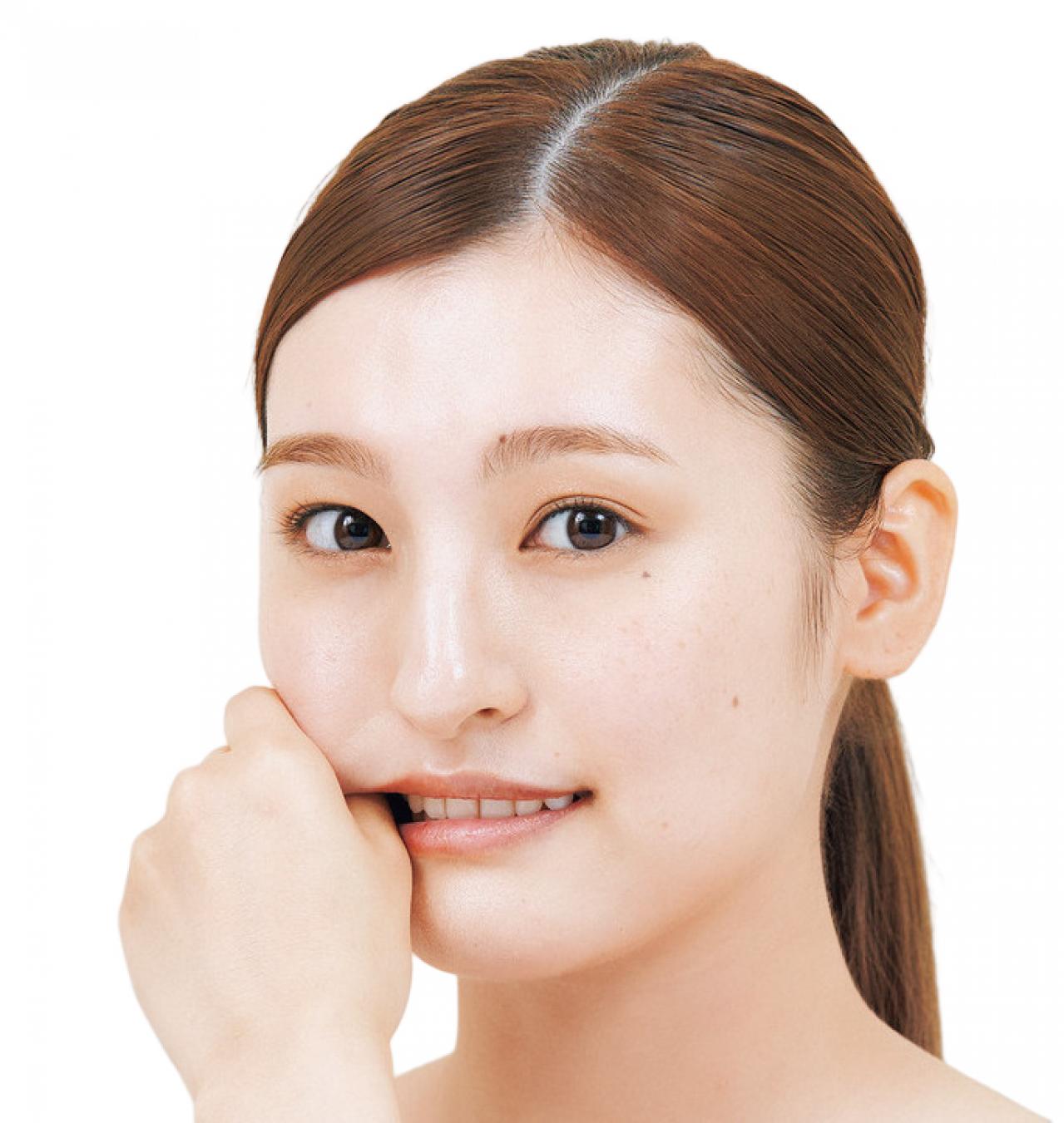 顔の筋肉をほぐして、シワやたるみを解消！【顔面縮小マッサージ】（画像2）