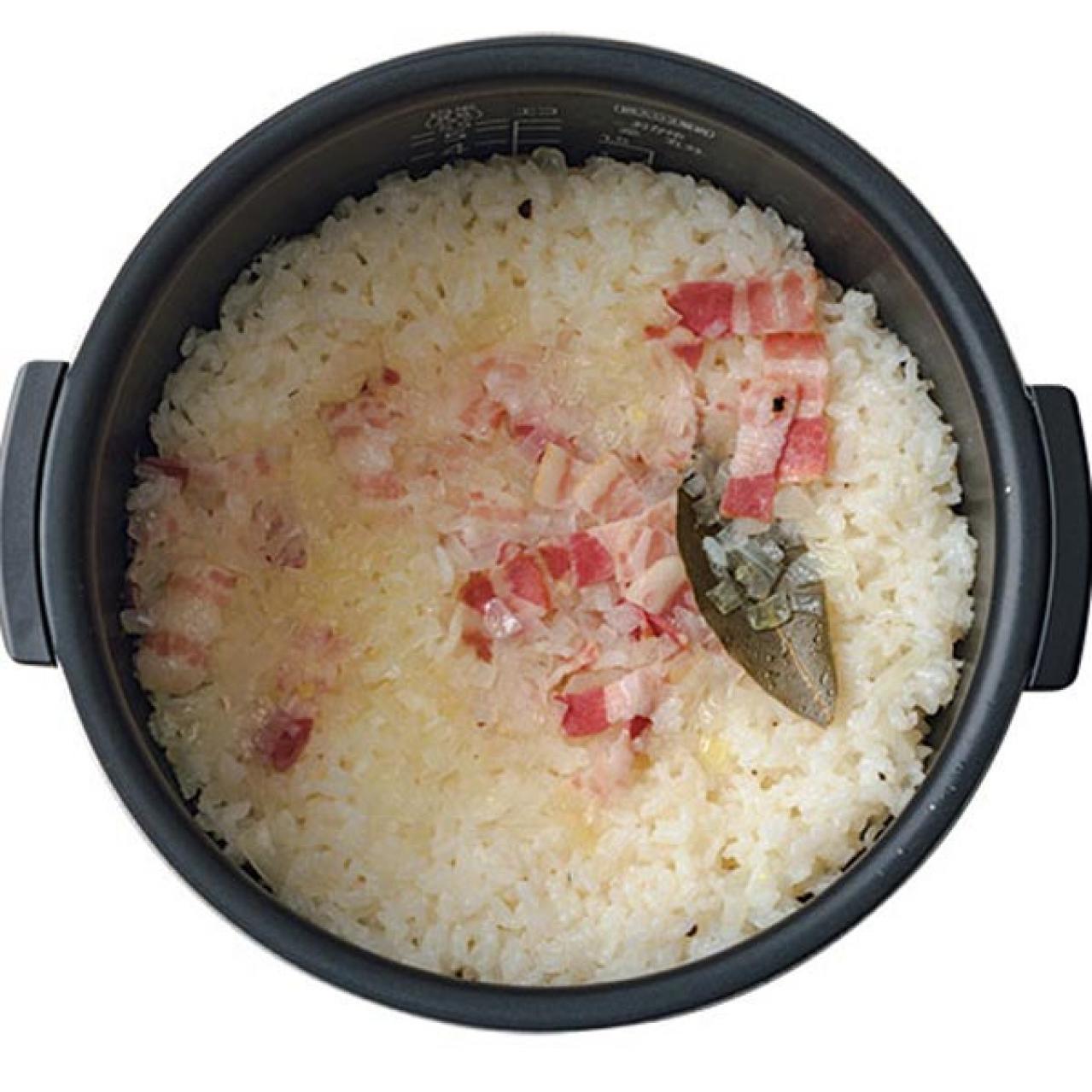 炊飯器で「ベーコンチーズリゾット」が美味！ほったらかしで簡単（画像3）