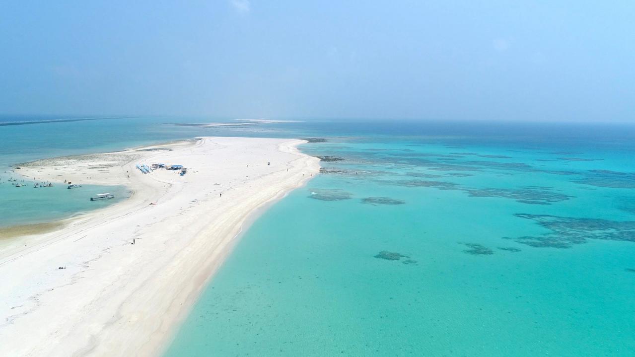 マリンブルーの海を満喫できる日本の【南の島】2選。旅行ジャーナリスト・津田令子さんおすすめ！ （画像2）