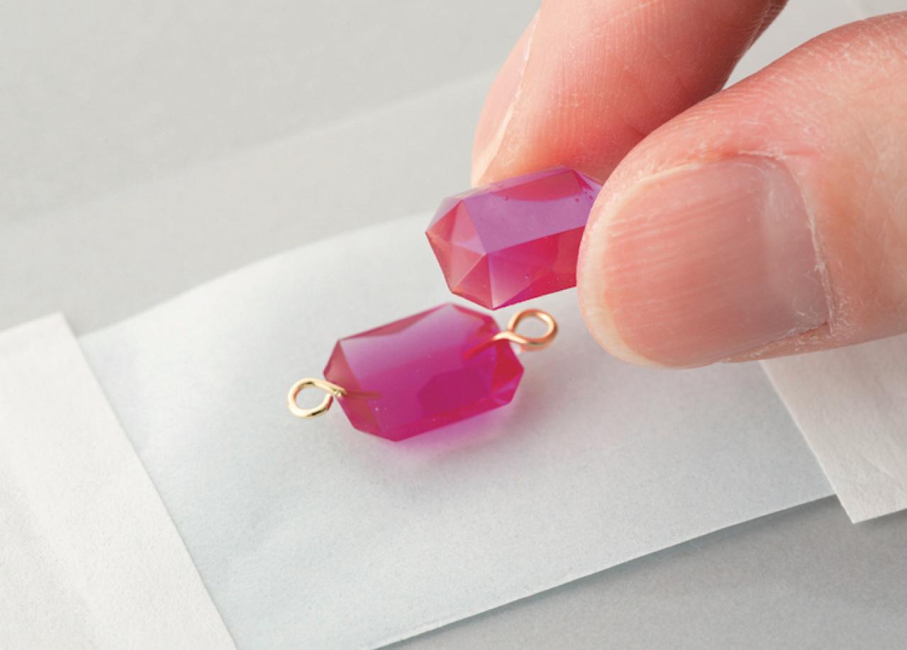 【レジン】で簡単！ 夏に作りたい！ キャンディーカラーのブレスレット（画像12）