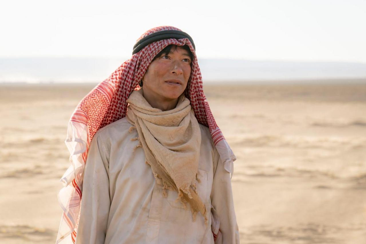 【VIVANT第３話】出演しているだけで怪しい小日向文世、迫田孝也に、今後の展開が全く読めない（画像2）