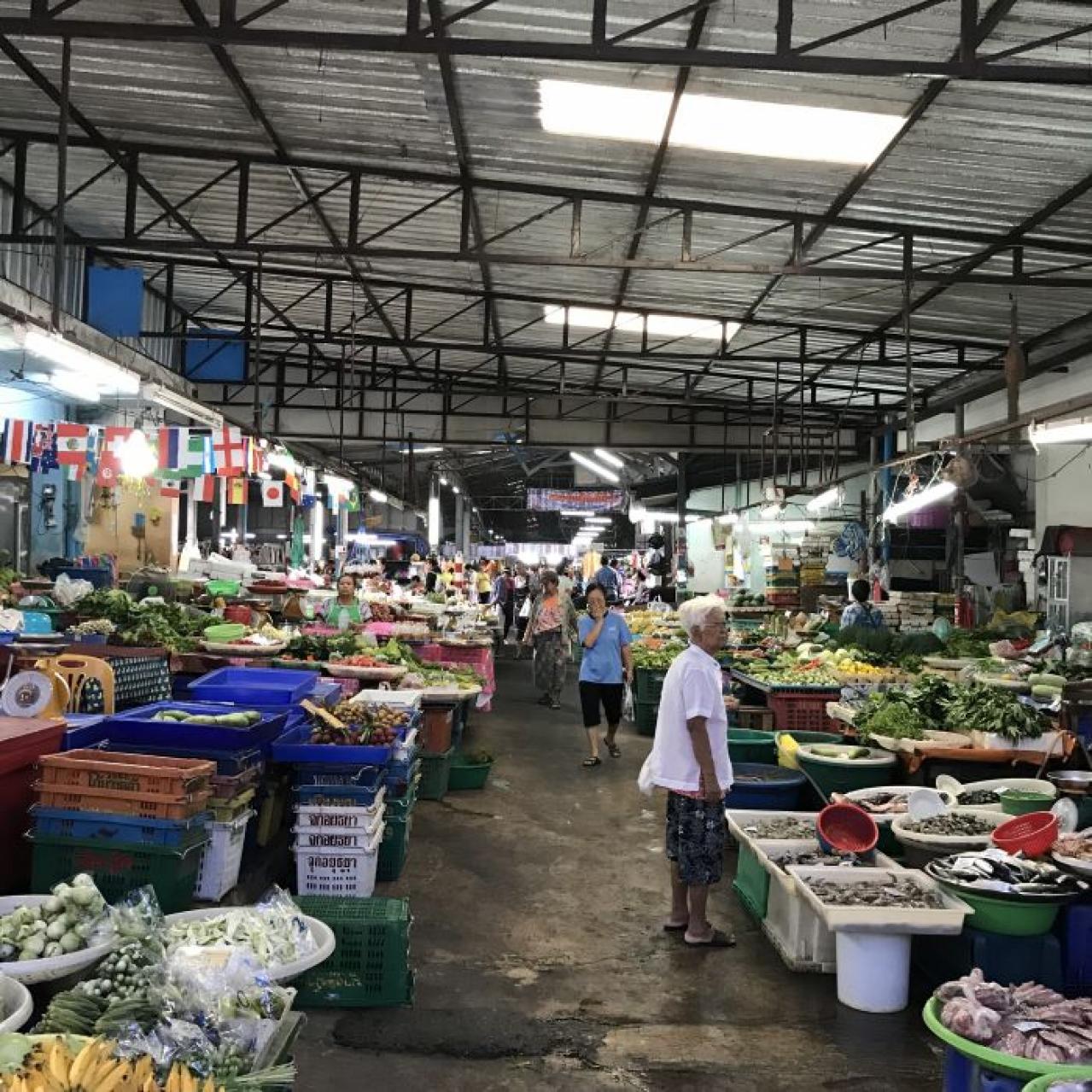 50代からの旅の靴の選び方。３つのポイントを【女ひとり旅】上級者に聞きました（画像10）