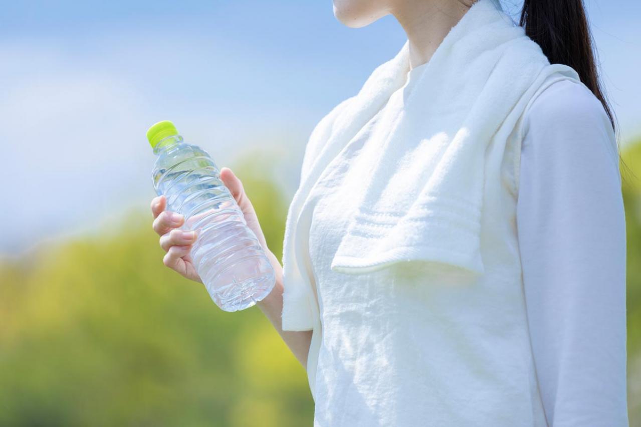 汗の正しいふき方、知ってる？50代からの「汗臭い」悩みにDr.ハッシーが解説。