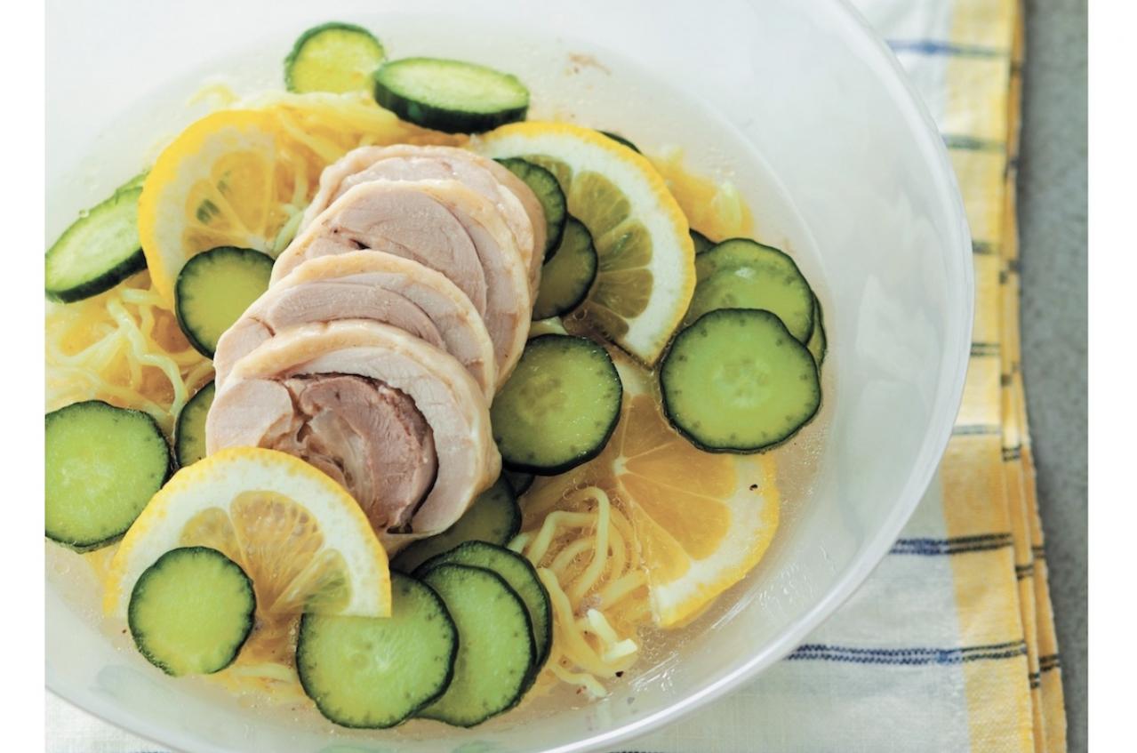 夏に食べたい【冷たい中華麺】さっぱり＆栄養満点レシピ2選「海鮮」「鶏ラーメン」