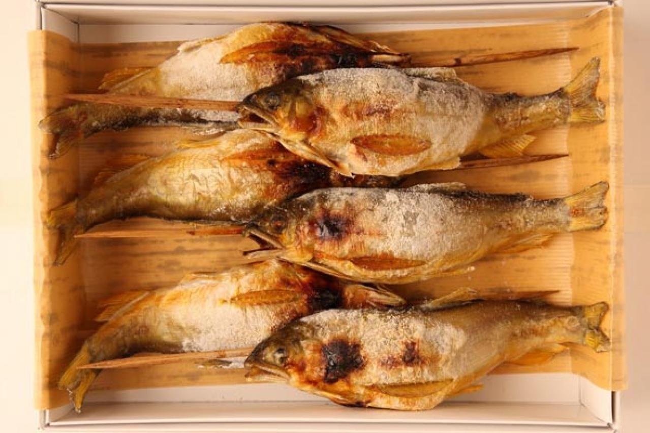 料理研究家　堀江ひろ子さんの【自然の恵みを感じるお取り寄せ】道本食品の天日干したくあん／林屋の子持ち焼きあゆ（画像4）