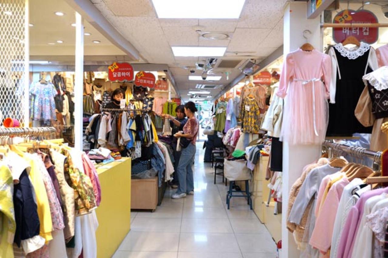 ソウル観光の定番  南大門市場で買い物＆食事。ニューオープンのBTS公式ストアもチェック！（画像15）