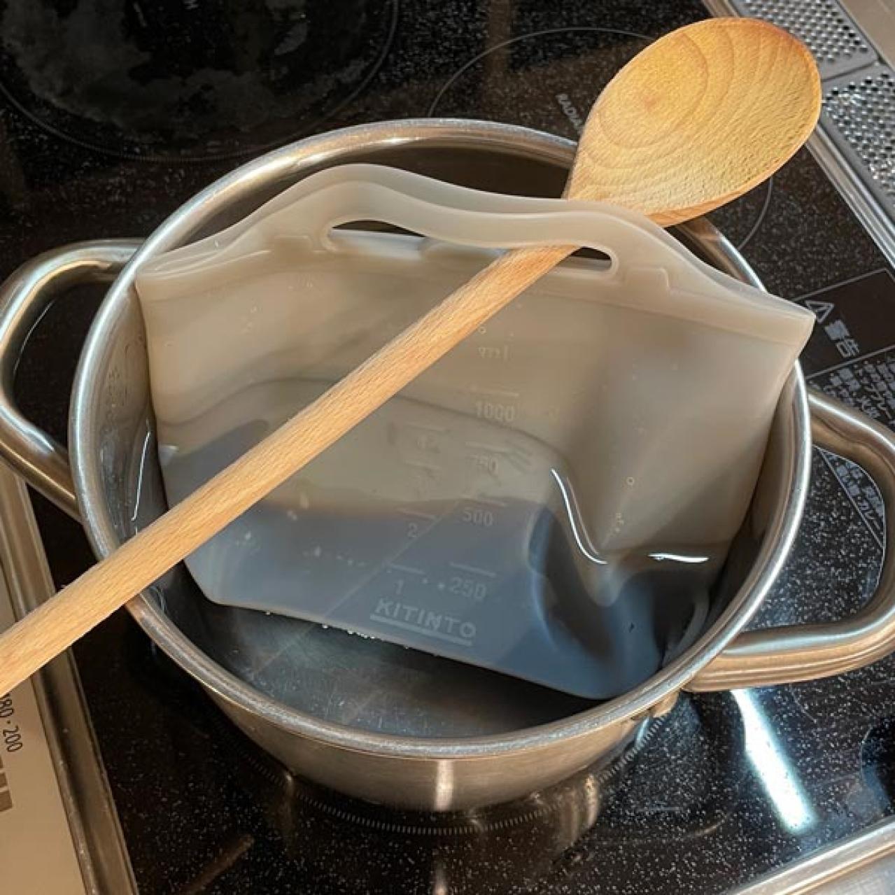 【スリコ】の「シリコーンフードバッグ」は時短家事に超優秀な調理グッズ（画像4）