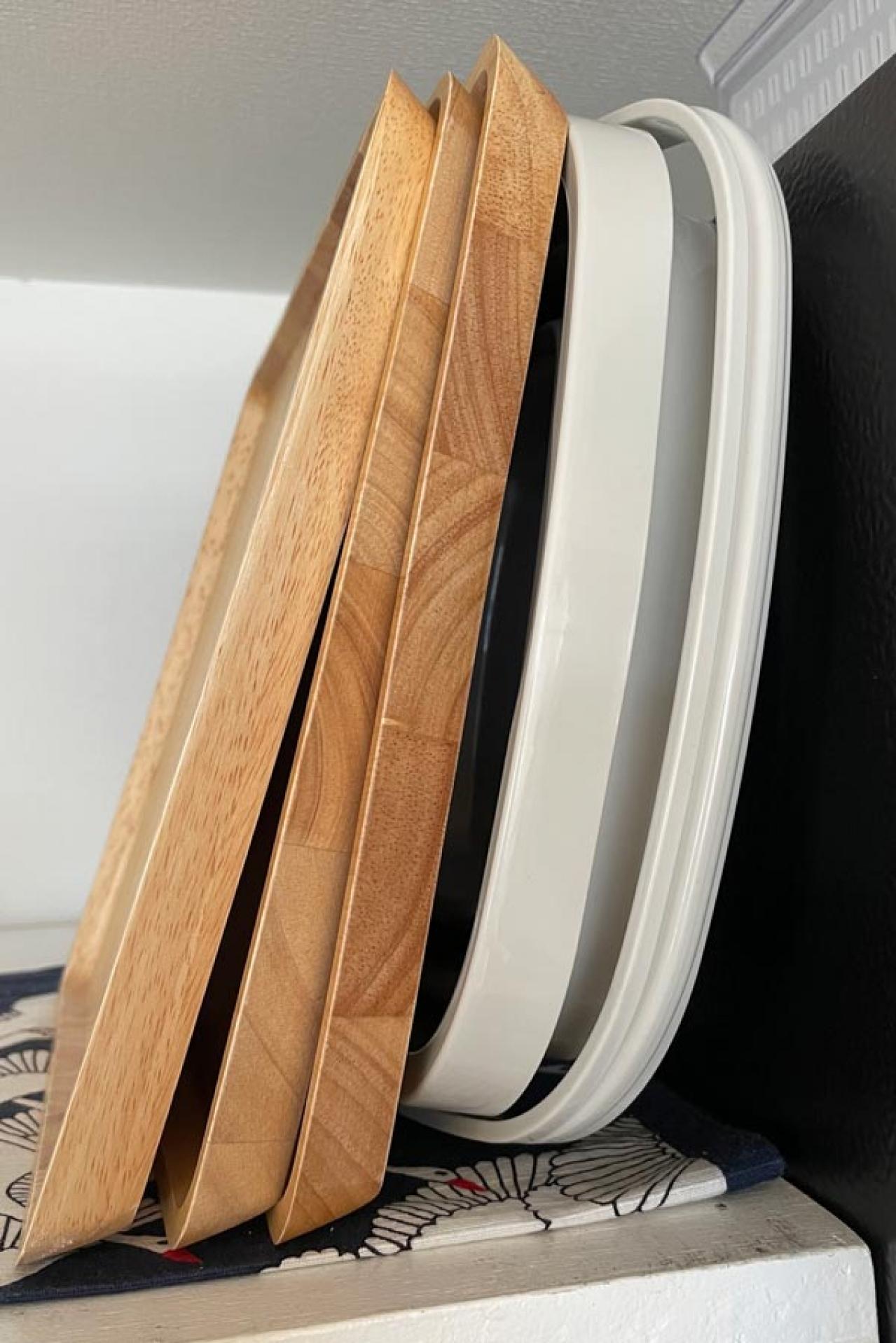 【スリコ】「折りたためるバケツ5L」は、収納スペースの悩みを一掃！小物のつけ置き洗いにぴったり（画像3）