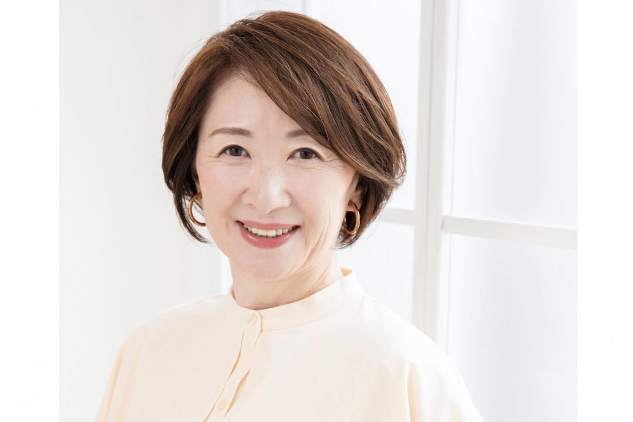 【50代からのショートボブ】スタイリングのポイントつき！ 2023年冬の最旬ヘアスタイル