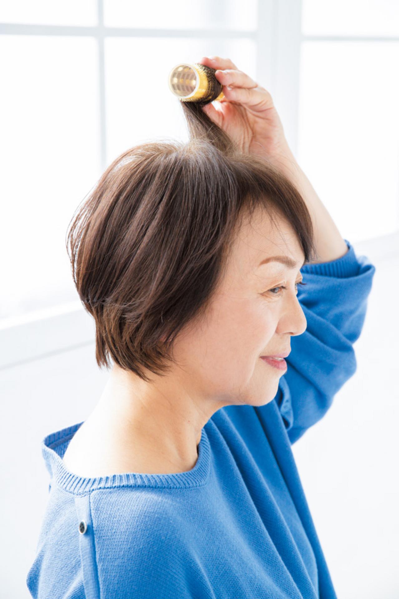 【50代からのショートボブ】スタイリングのポイントつき！ 2023年冬の最旬ヘアスタイル（画像5）