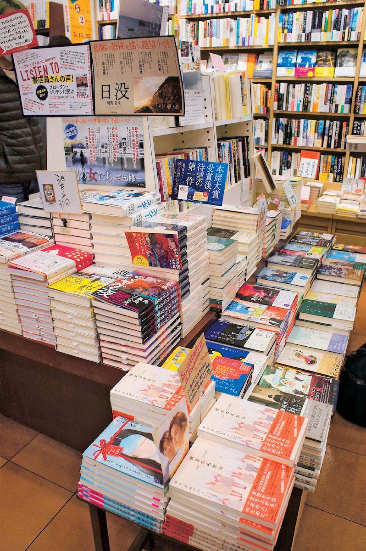 名書店員に聞く【おすすめの本】3選。読み出したら止まらなくなる海外小説（画像4）