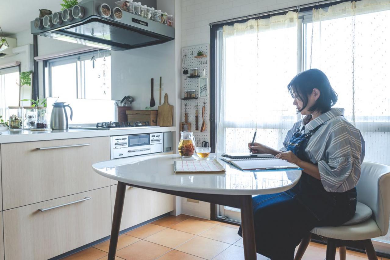 80代の母とは「同じ団地で別居」ブロガー・きんのさん。介護をしながら良い距離感を保つ秘訣は？