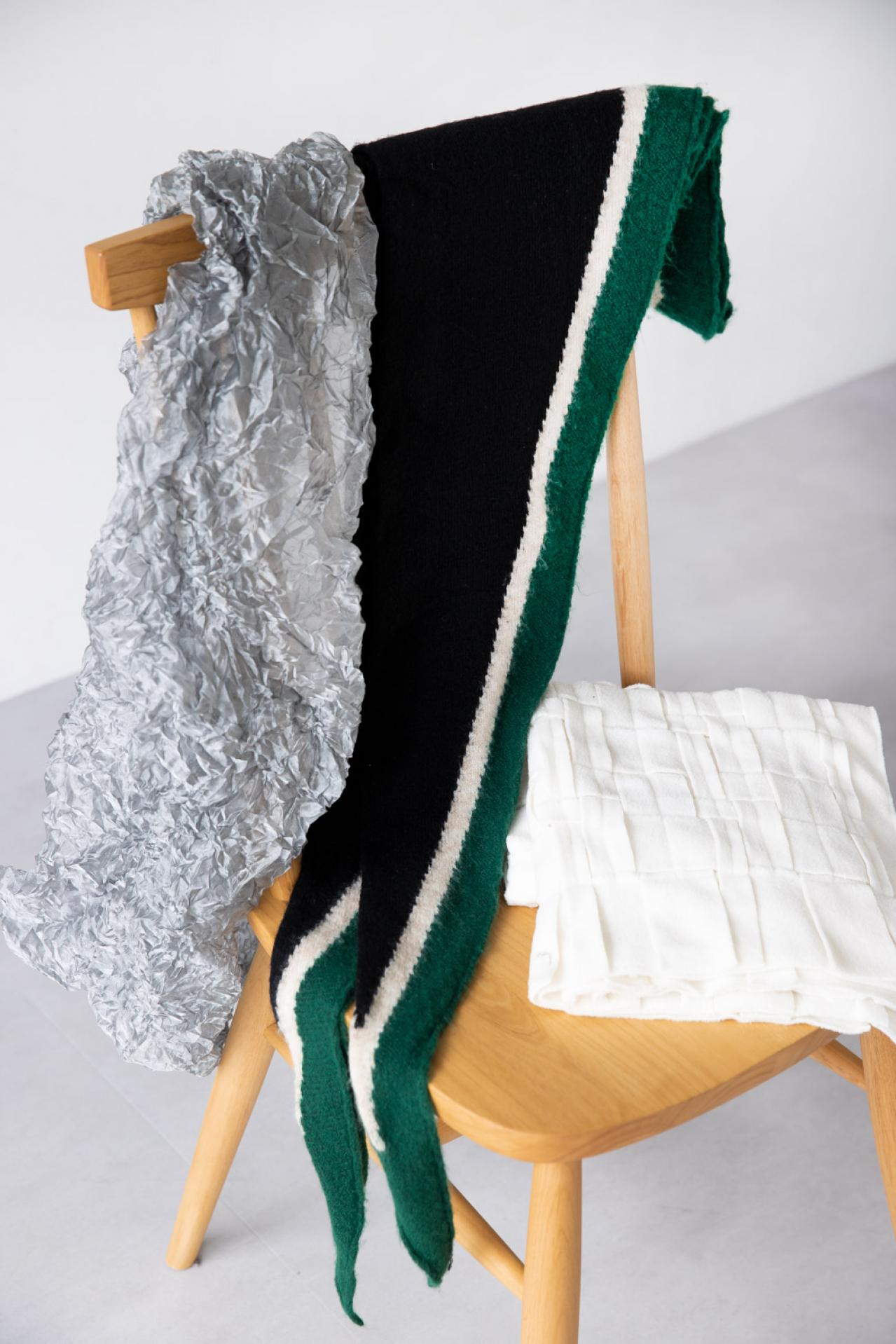 【50代の冬のお出かけスタイル】さまざまな色を取り入れ、おしゃれを楽しむ｜土屋陽美さん・53歳（画像5）